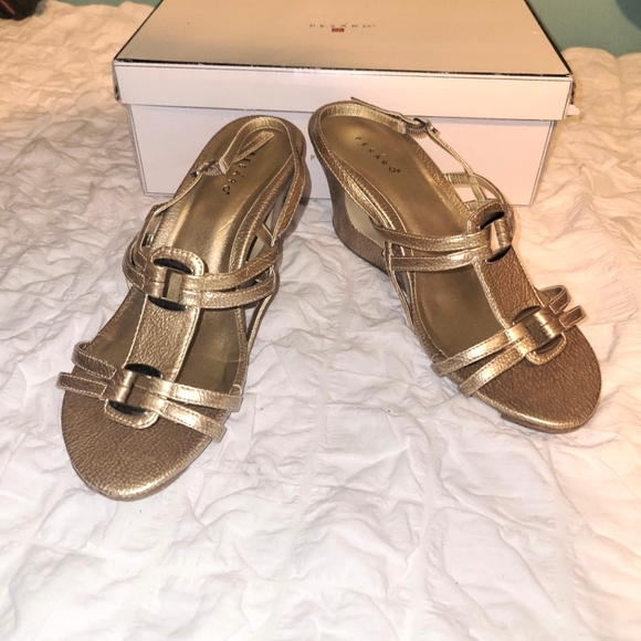 Pesaro Gold Strappy Wedge Heels 9 - Picture 5 of 10